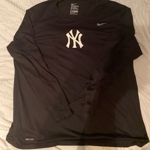 XL NYY Nike Athletic Cut Long Sleeve